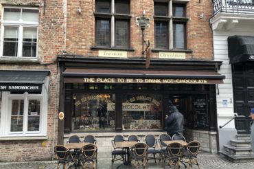 THE BEST PLACES TO GET YOUR BRUGES CHOCOLATE FIX